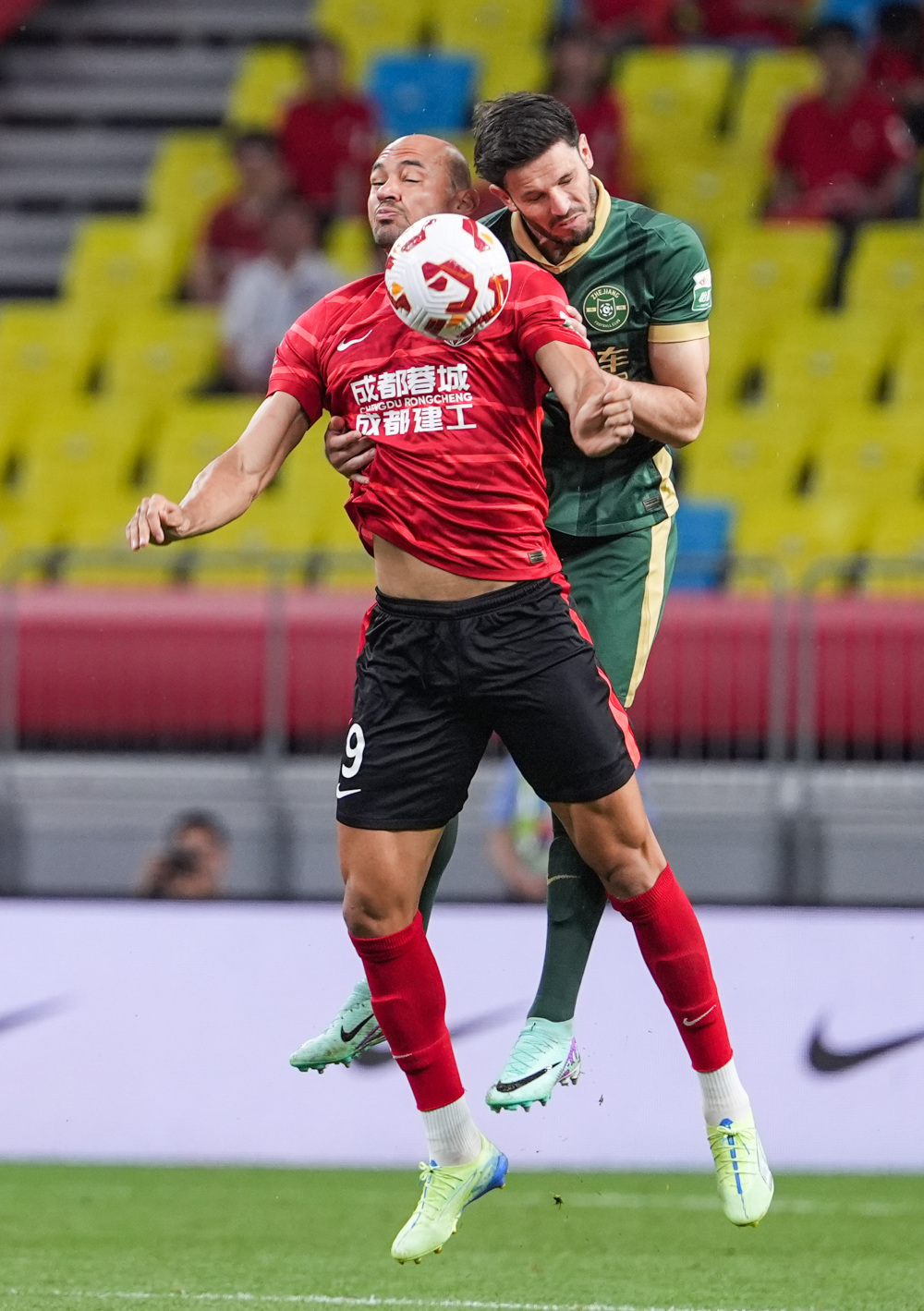 很大程度上 很大程度上